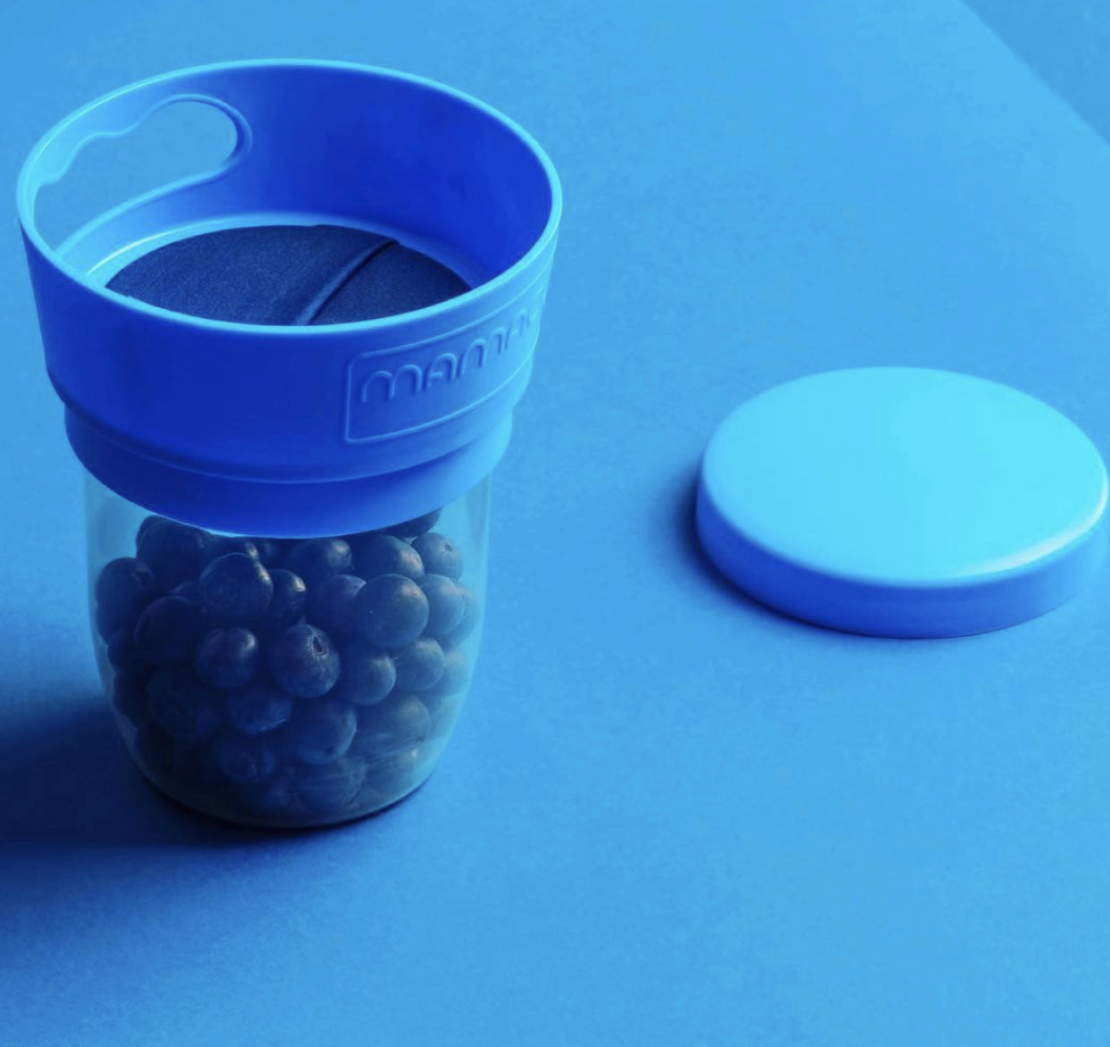 MamaCup"Spill-Free Snack Cup" Blue